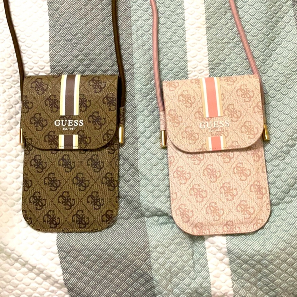 Guess CrossBody Phone Pouches